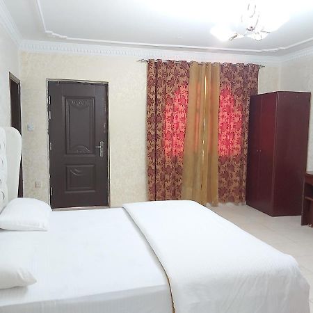 Gulf Hotel Apartment الخليج للشقق الفندقية Маскат Экстерьер фото