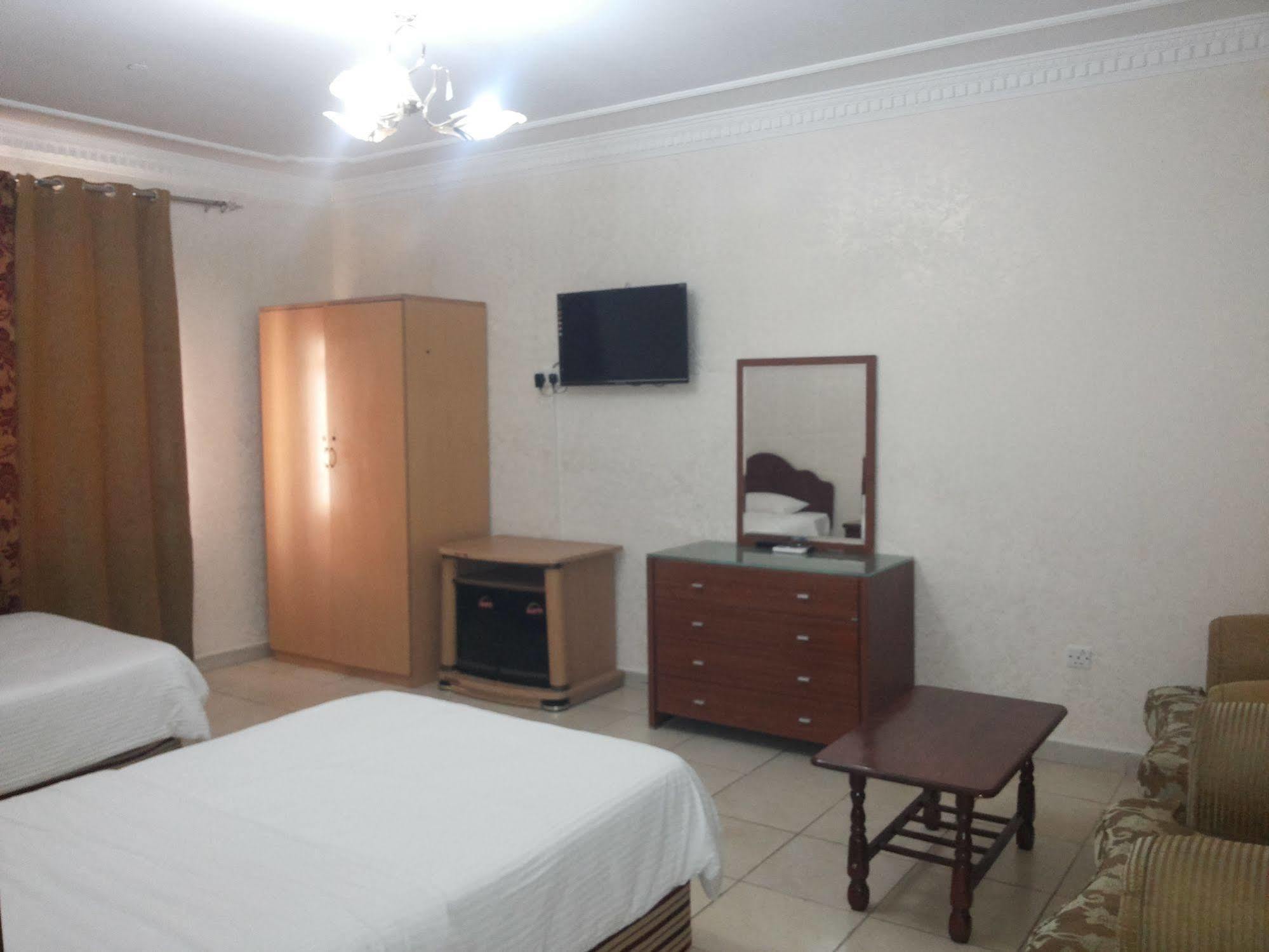 Gulf Hotel Apartment الخليج للشقق الفندقية Маскат Экстерьер фото